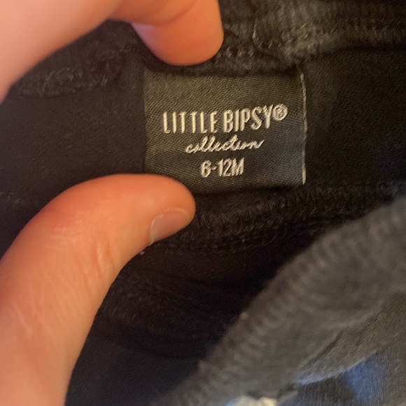 Little bipsy black shorts 6-12 month - Picture 2 of 2